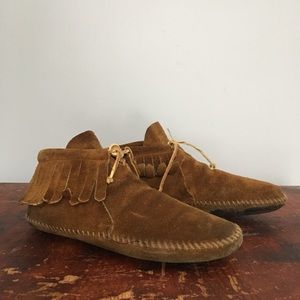 Vintage Women’s Handmade Leather Moccasin Sz 7